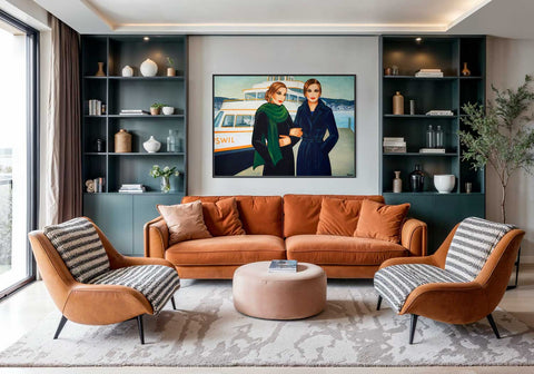 Auftragskunst von Ekaterina Moré – handgemaltes Frauenporträt in stilvoller Wohnumgebung