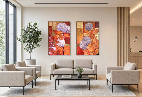 Modernes Wartezimmer einer Arztpraxis mit floralen Originalgemälden von Ekaterina Moré als Beispiel für Kunst in Gesundheitsräumen.
